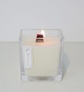 MİSSİ LARGE AHŞAP FİTİLLİ BLACK VANİLYA VEGAN MUM(8X8 CM)