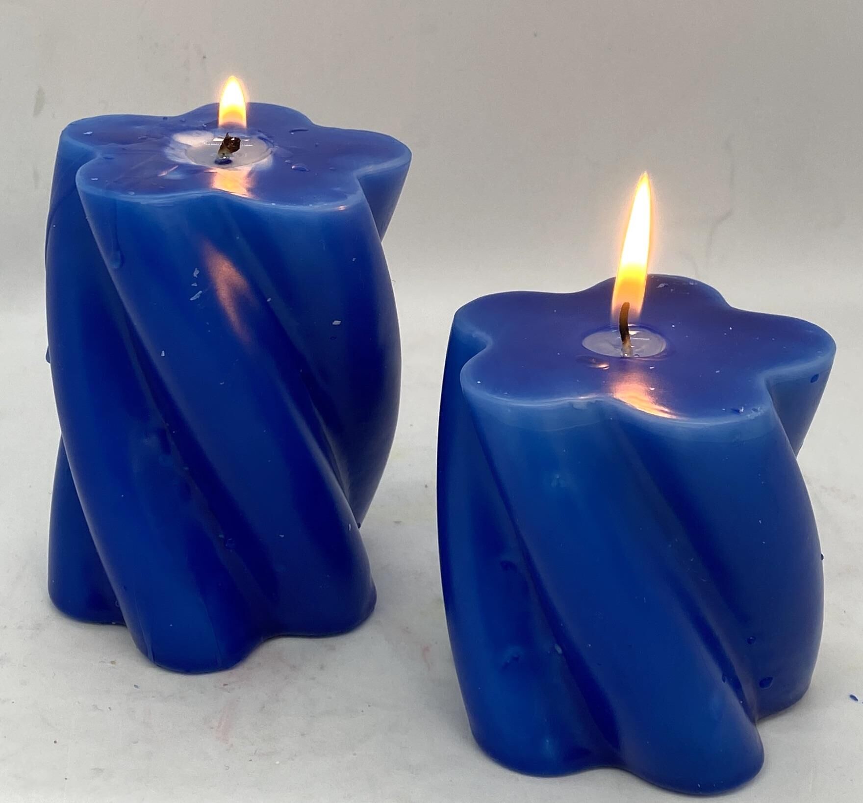 Saks Mavisi 2'li Burgulu Blok Mum
