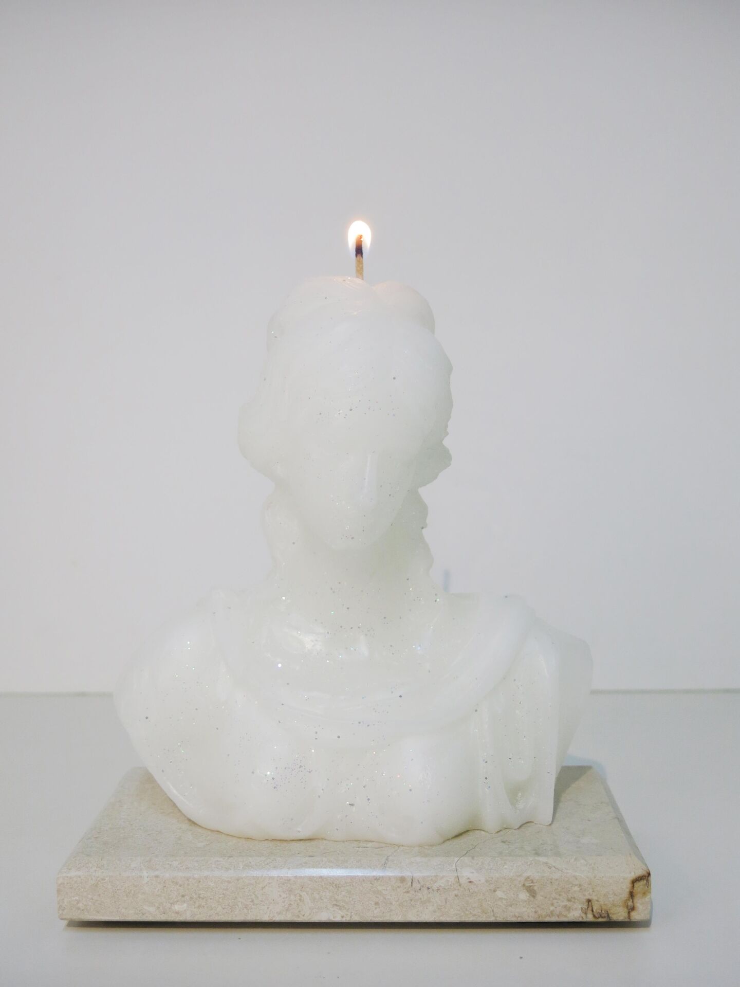 Ekru Ophelia Büst Mum