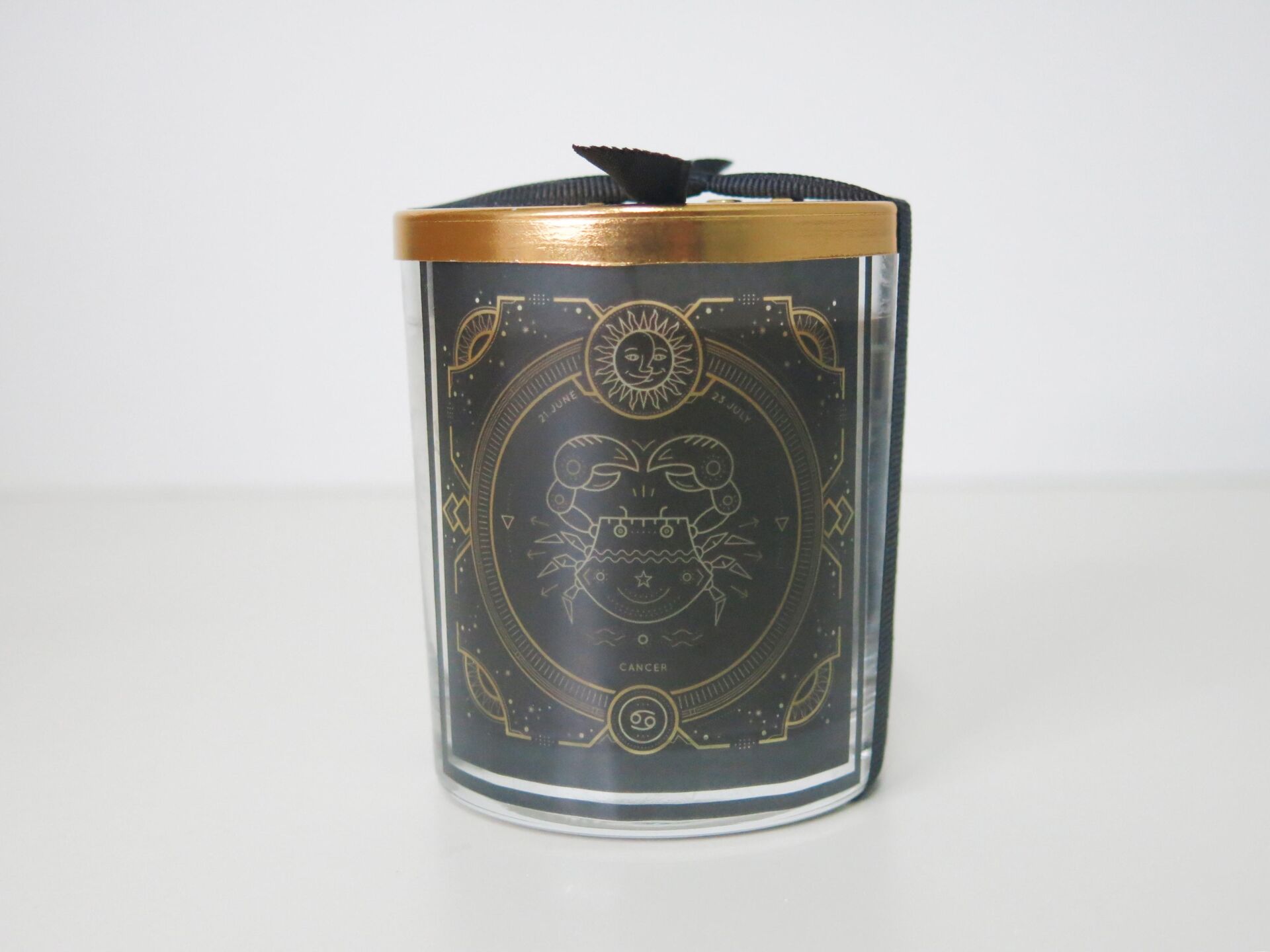 Kapaklı Yengeç Burcu Kokulu Vegan Mum (140 gr)