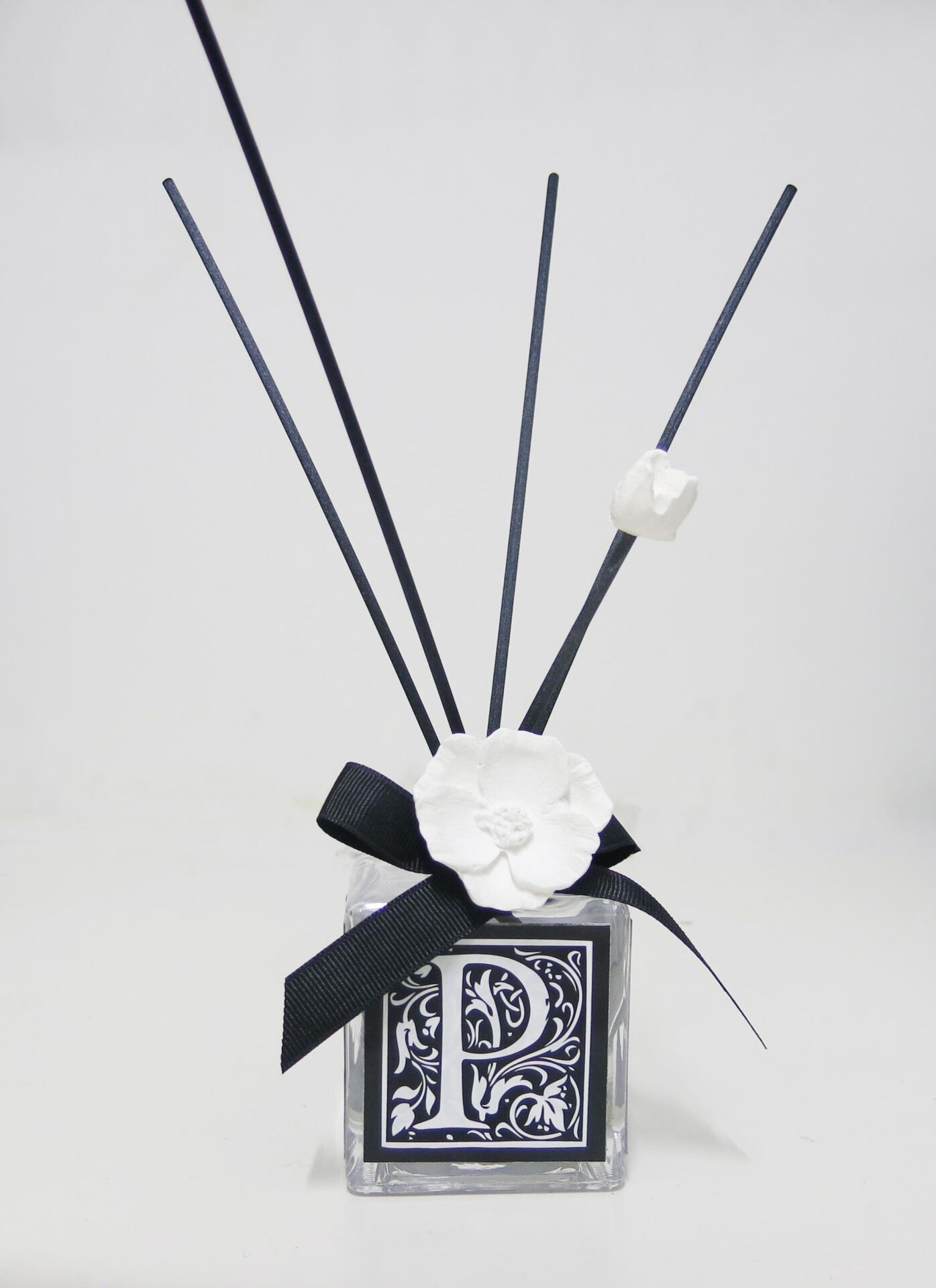 100 cc P Harfi Yasemin Sandal Oda Kokusu