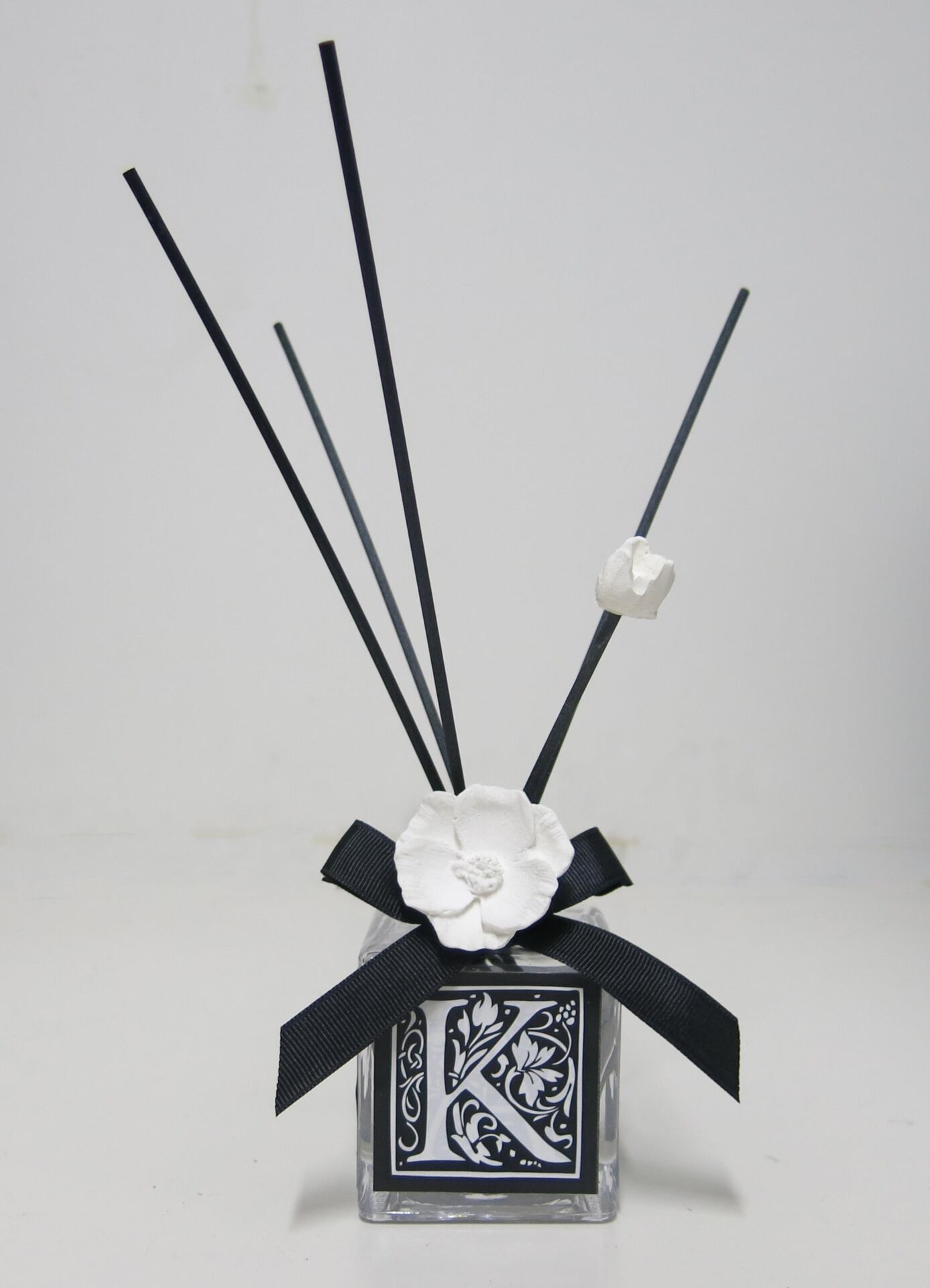 100 cc K Harfi Yasemin Sandal Oda Kokusu