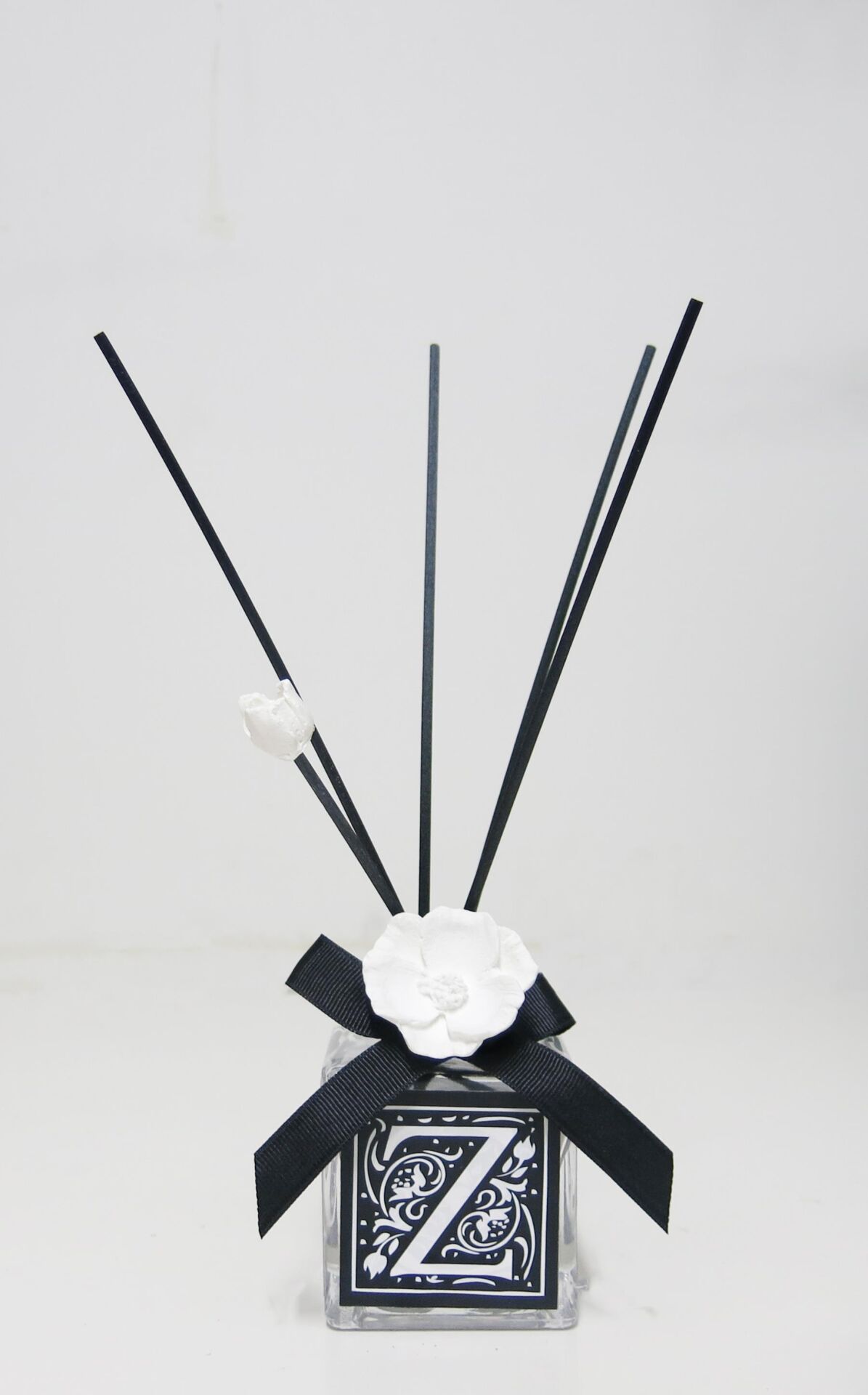 100 cc Z Harfi Yasemin Sandal Oda Kokusu