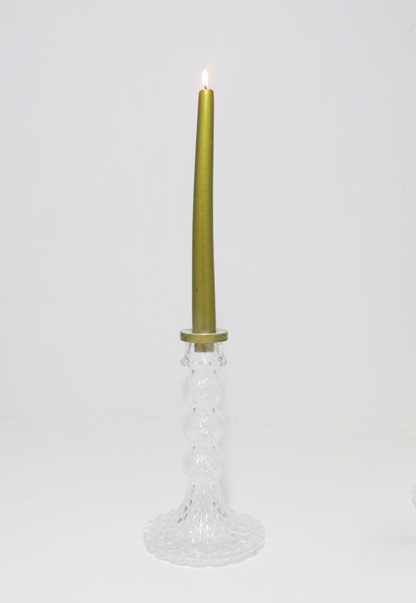 20 cm Gold Boyunlu Rölyef Kabartmalı Kristal Şamdan Mumluk ve Mum Seti