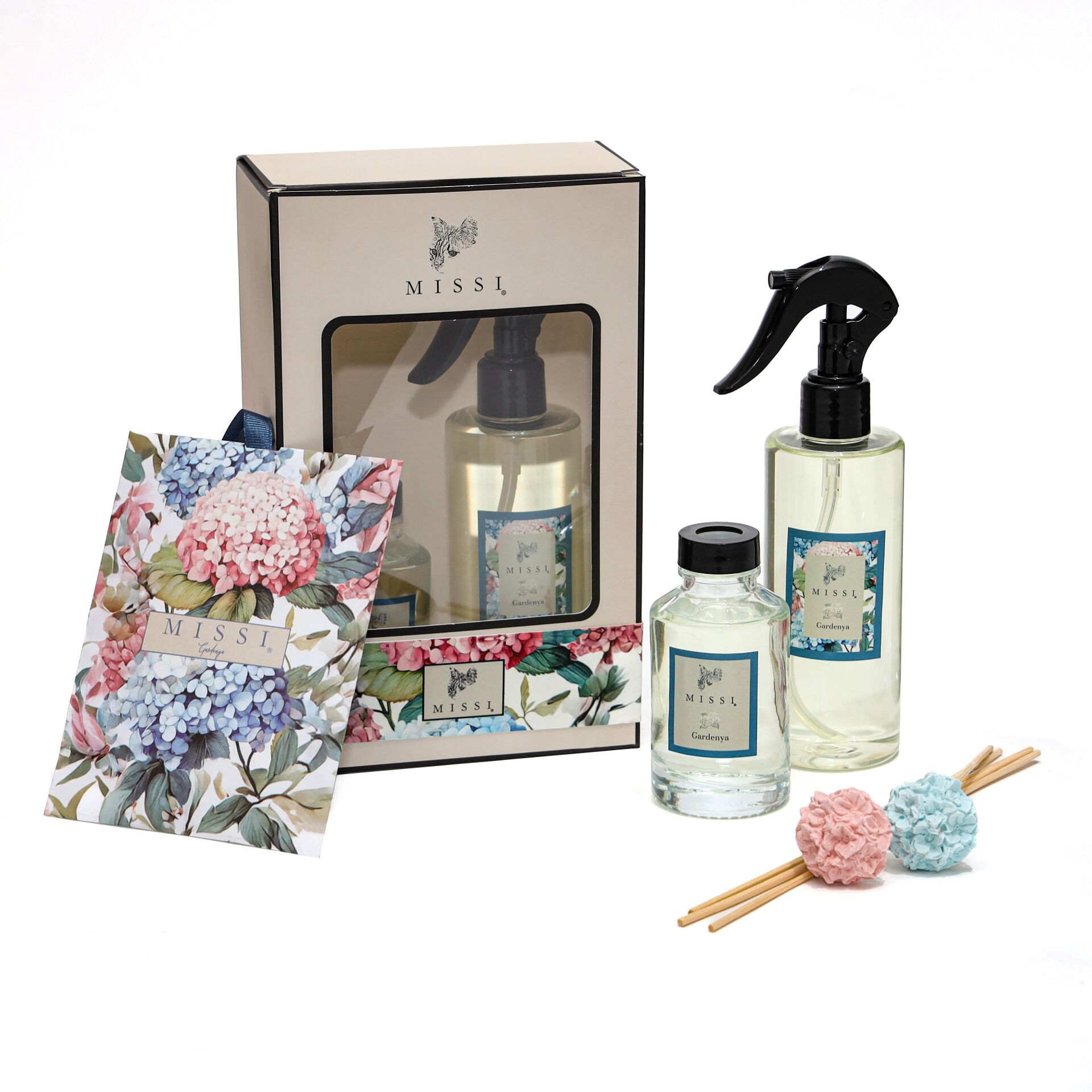 Gardenya Hediye Seti (Oda Kokusu- Oda Spreyi-Kokulu Zarf)