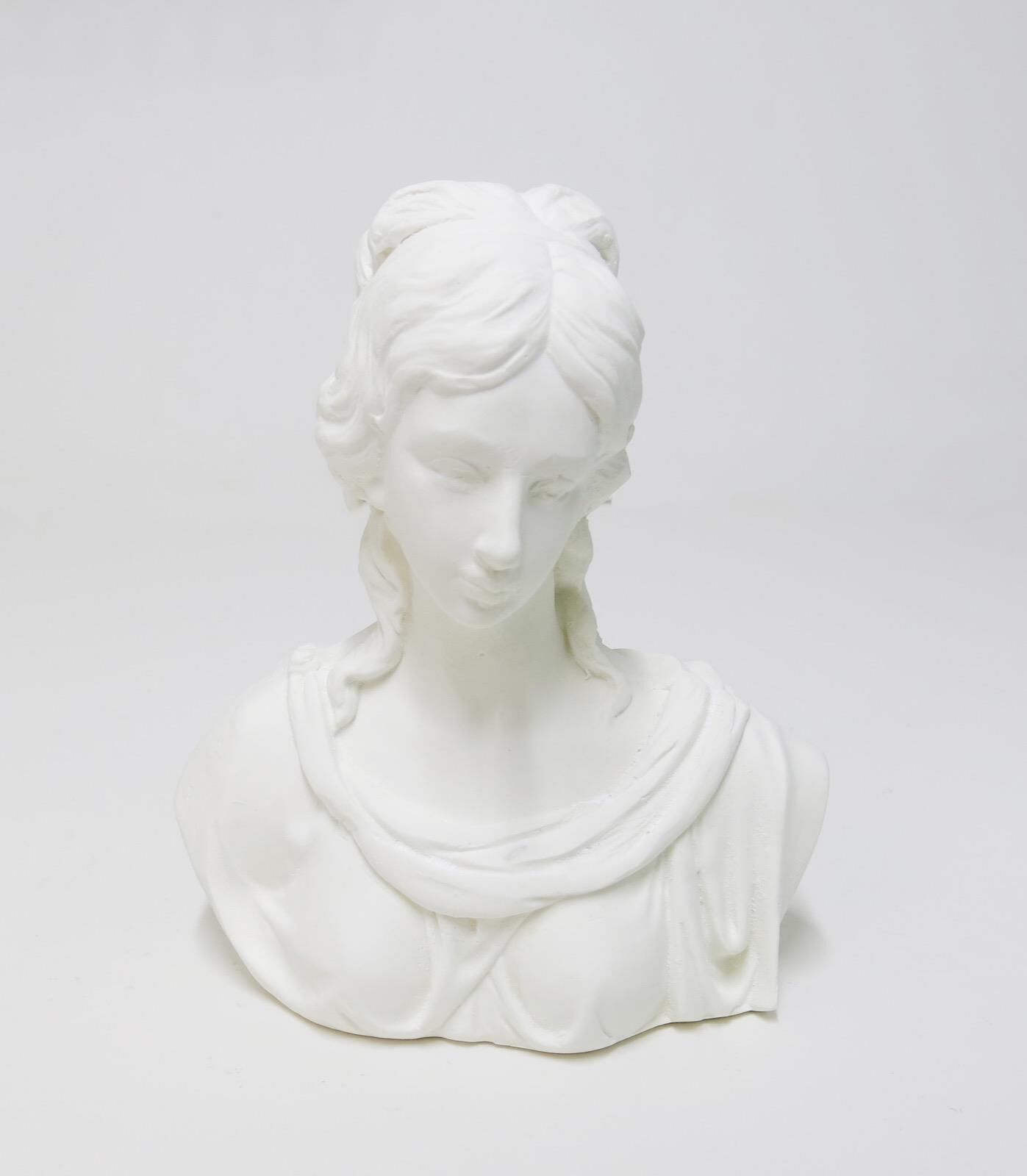 EKRU YASEMİN SANDAL KOKULU OPHELIA BÜST HEYKEL