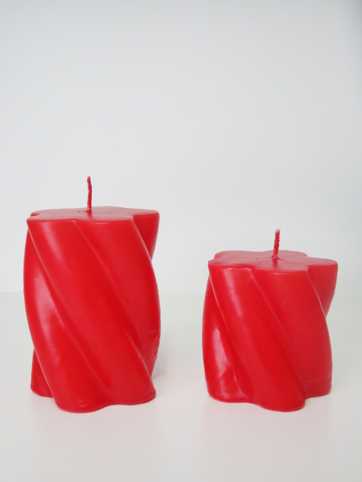 Kırmızı 2'li Burgulu Blok Mum Seti