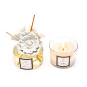 150 ml Black Vanilya Oda Kokusu ve Çiçek Dekorlu Kokulu Vegan Mum Seti