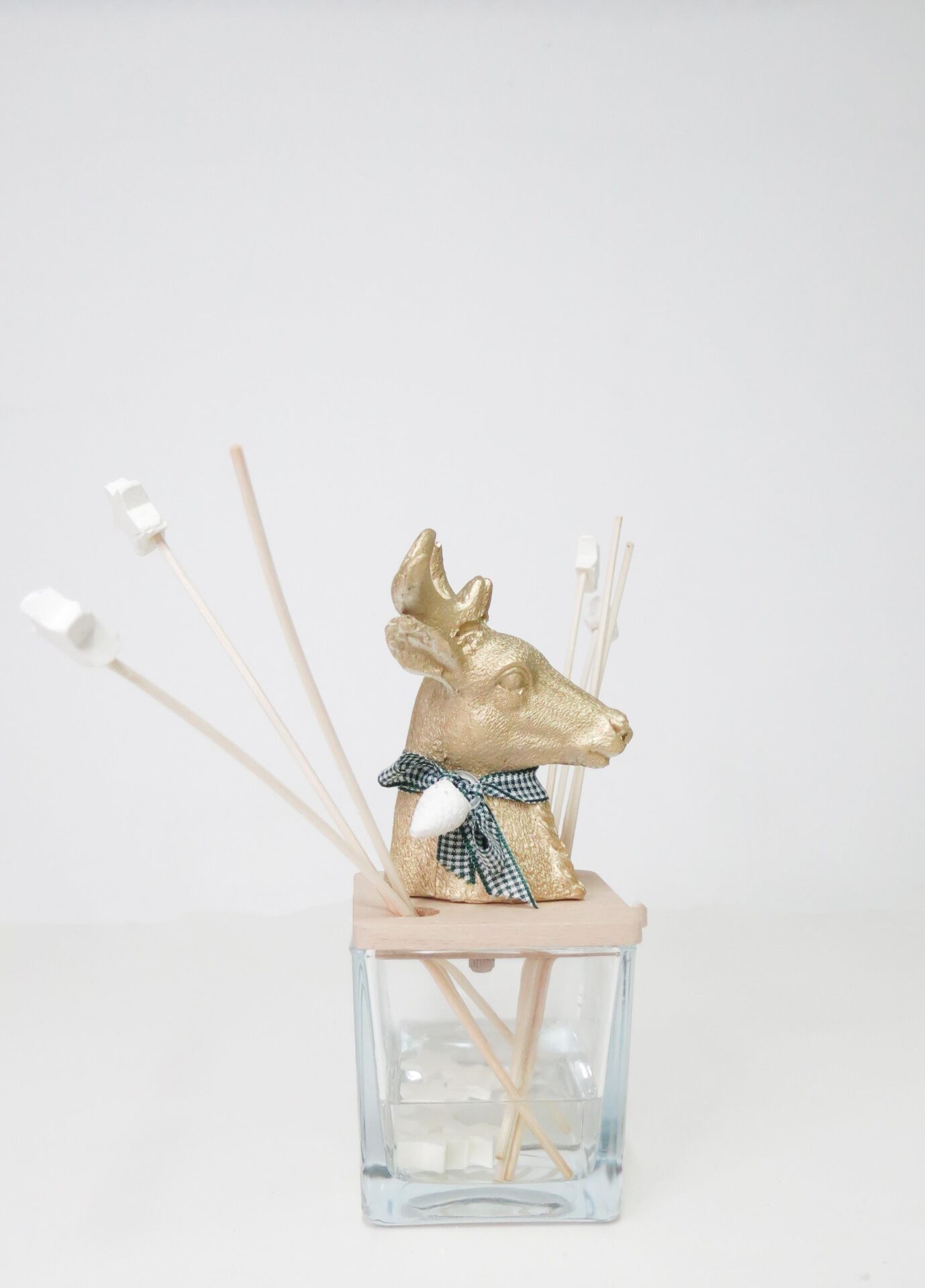 250 ml Gold Geyik Dekoralu Masif Ahşap Kapaklı Spice Orange Oda Kokusu