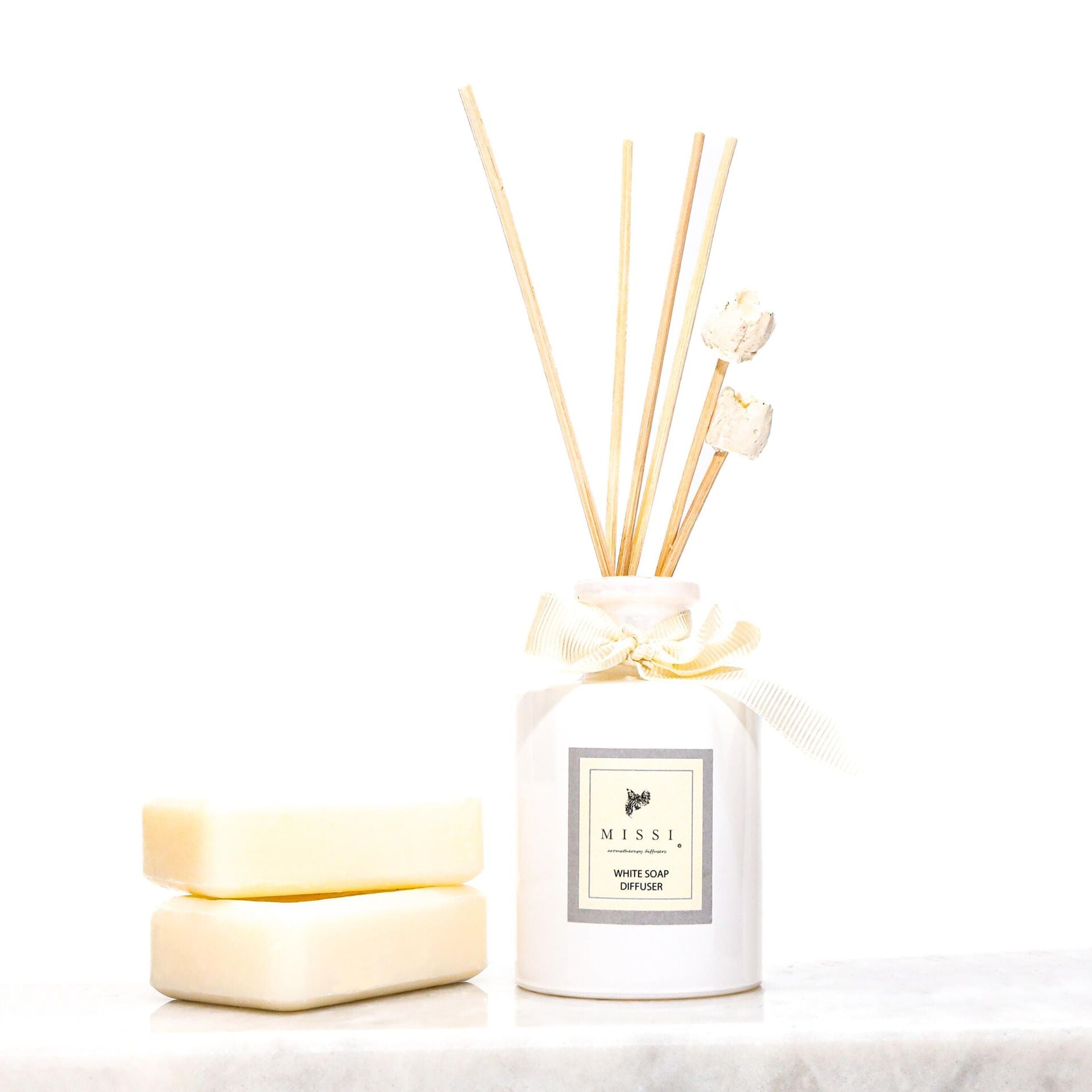 110 ml Ekru Silindir Şişe Beyaz Sabun Oda/Banyo Kokusu