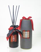 MİSSİ ÖZEL KUTULU 190 CC SİYAH ŞİŞE APPLE&CINNAMON ODA KOKUSU