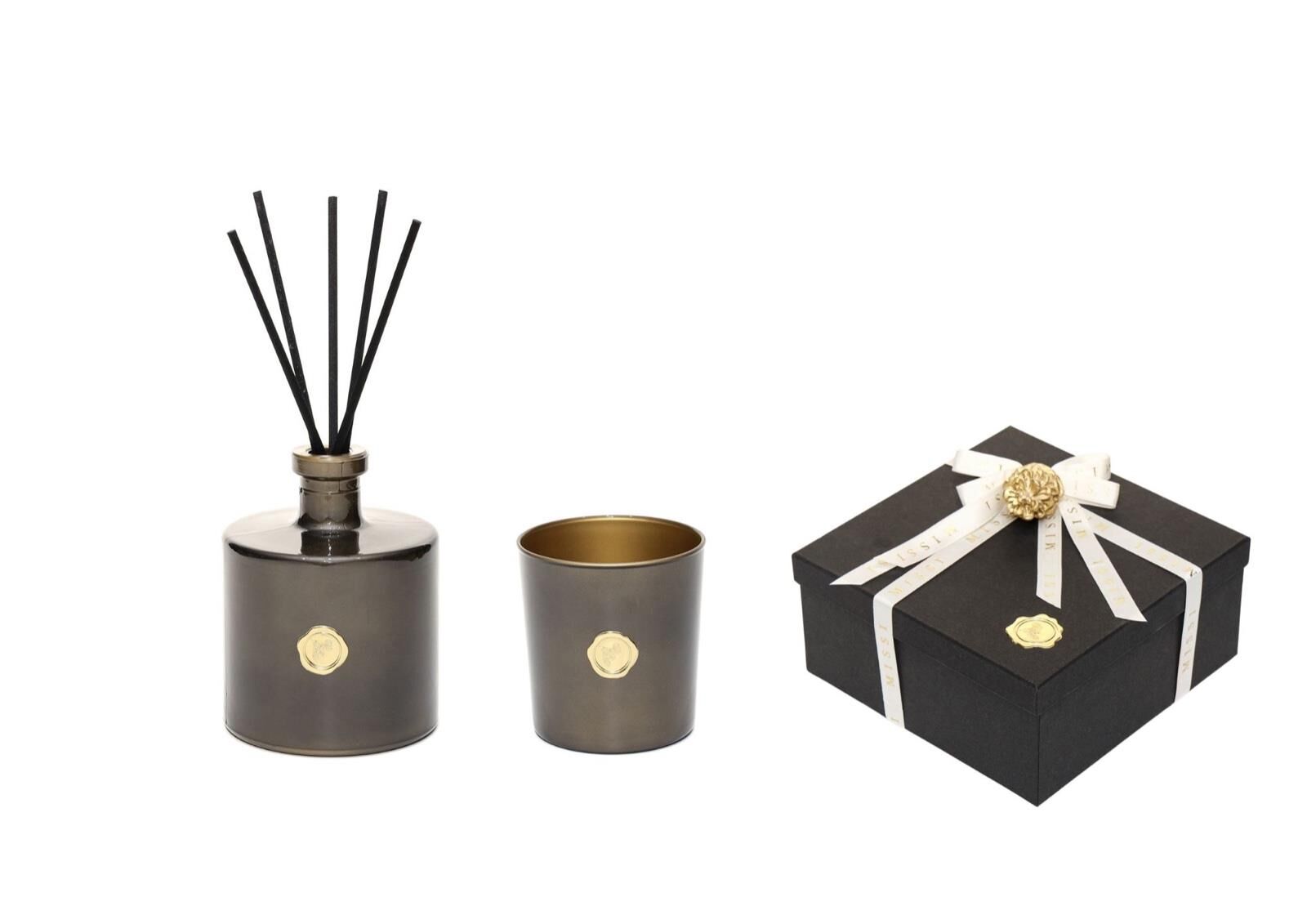 Siyah Golden Glow 500 ml Black Vanilya Oda Kokusu ve Mumluk Hediye Seti (Dekoratif Sıvama Kutulu)
