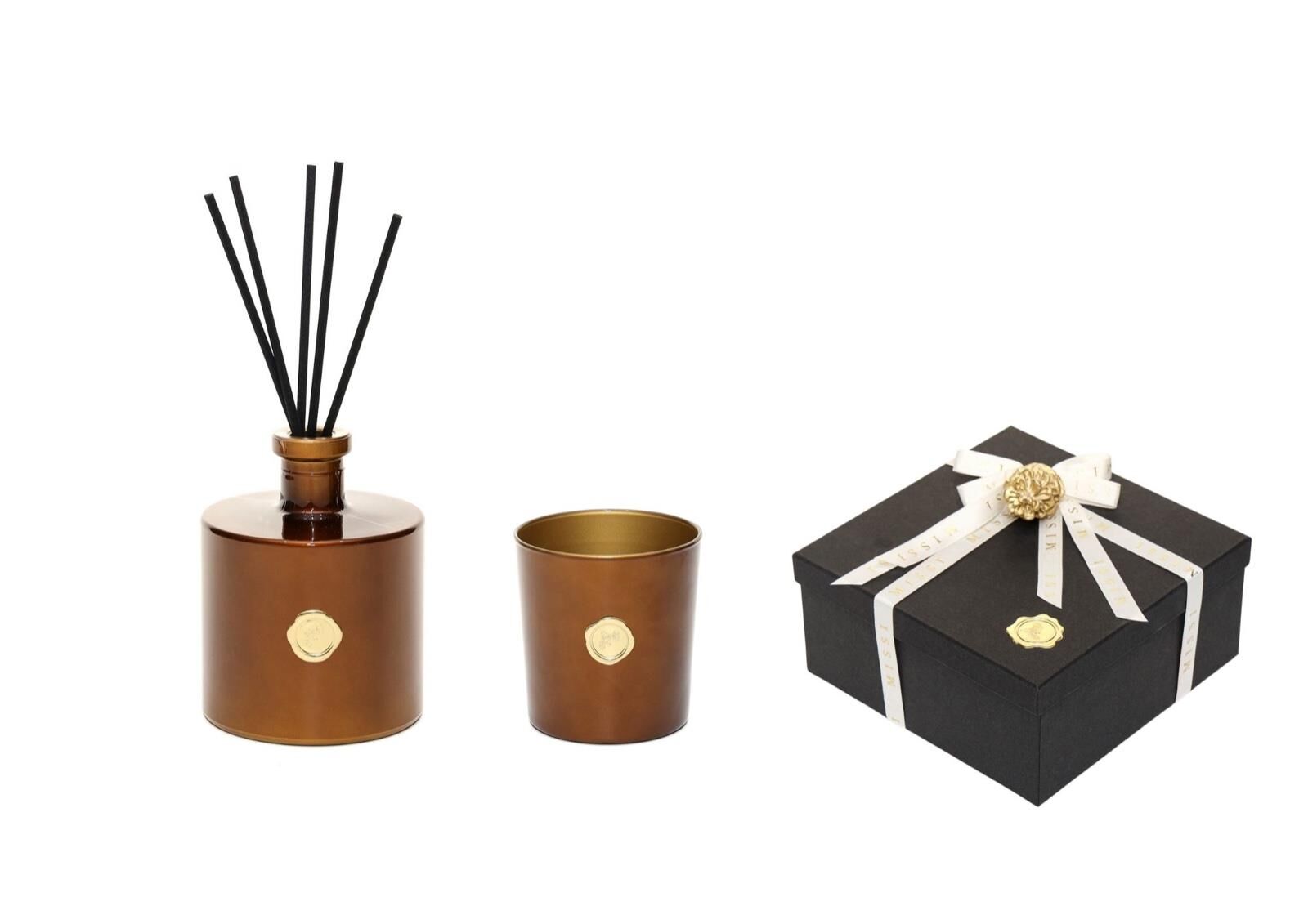 Kahverengi Golden Glow 500 ml Dark Amber Oda Kokusu ve Mumluk Hediye Seti (Dekoratif Sıvama Kutulu)