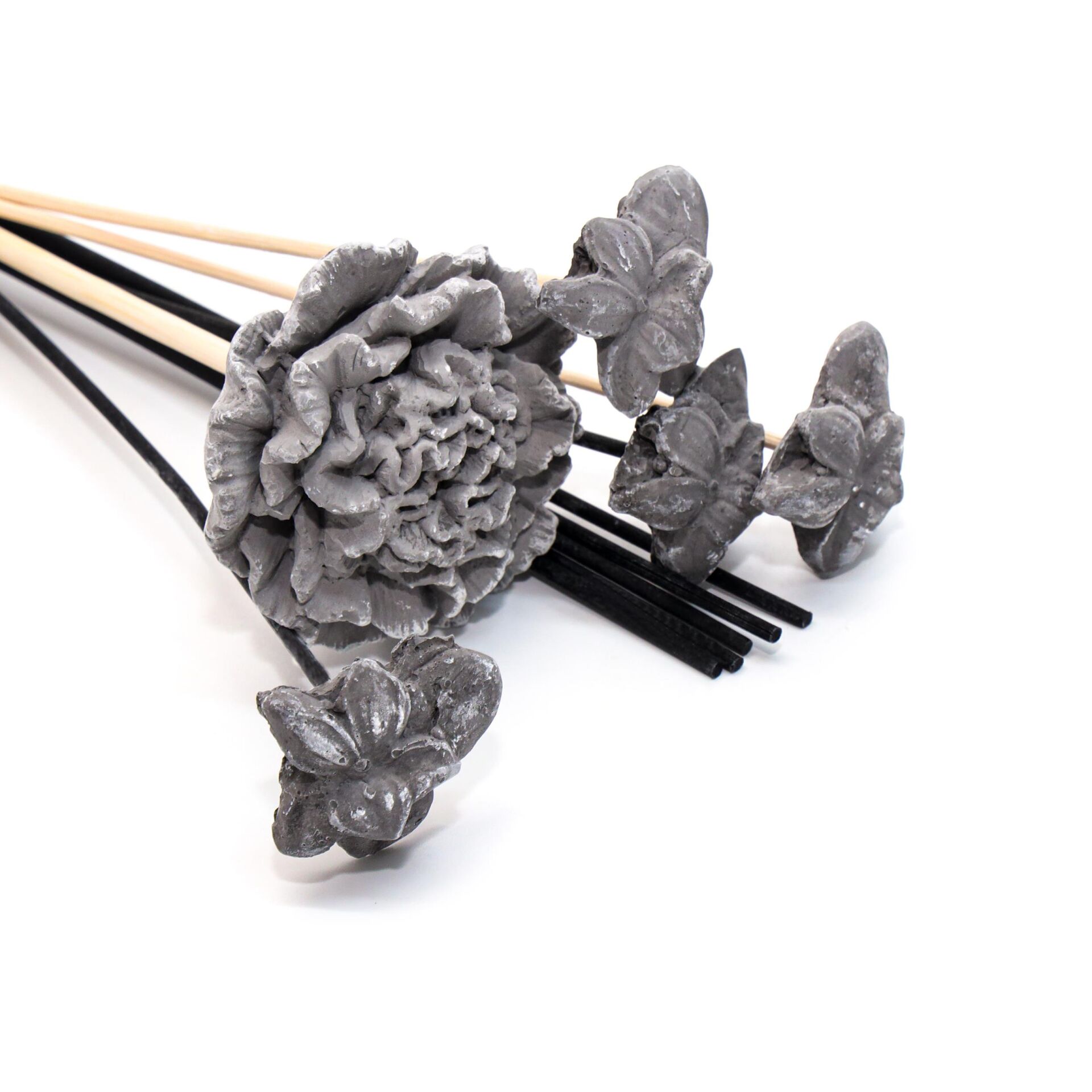 Siyah Karışık Çiçek Taşlı 10'lu Doğal Kamış Seti